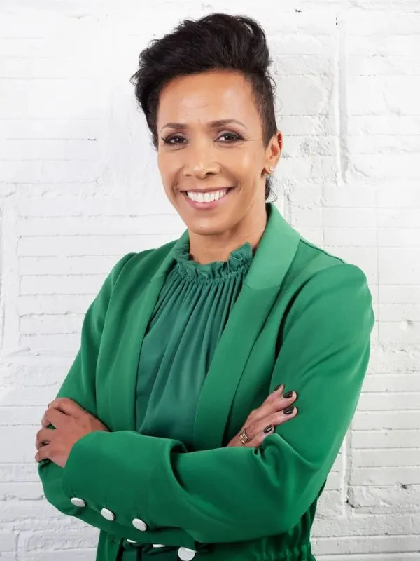 Dame Kelly Holmes@2x